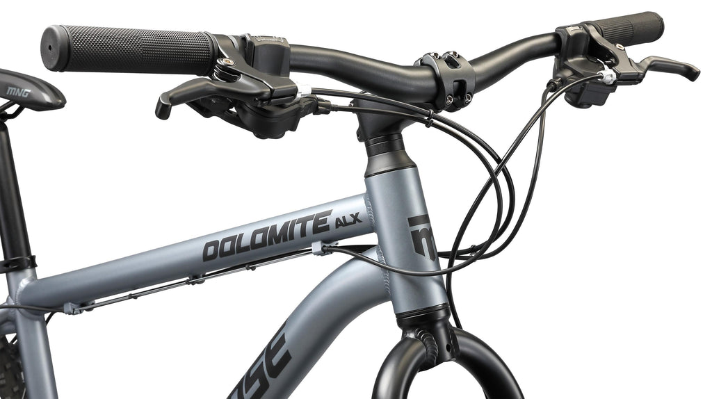 Mongoose Dolomite ALX fat tire mountain bike, 16 speeds, medium frame, grey