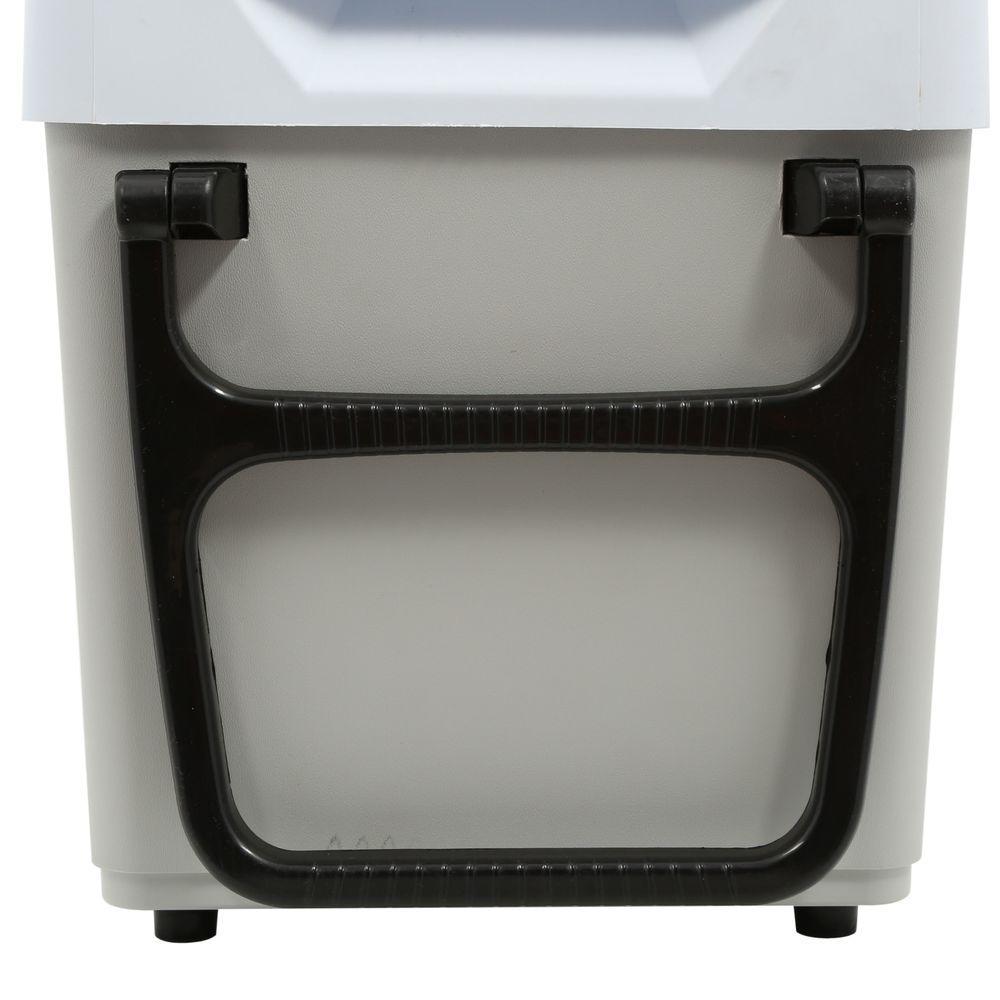 33 Qt. (31 L) Thermoelectric Wheeled Kargo Cooler
