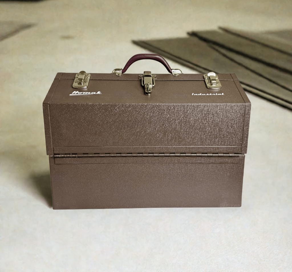 Industrial 18-Inch Cantilever Steel Toolbox, Brown Winkle Powder Coat, BW00210180