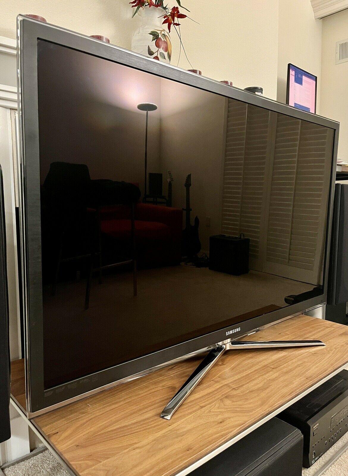 samsung led tv (un55c6500) (55in - matte black) (excellent condition)