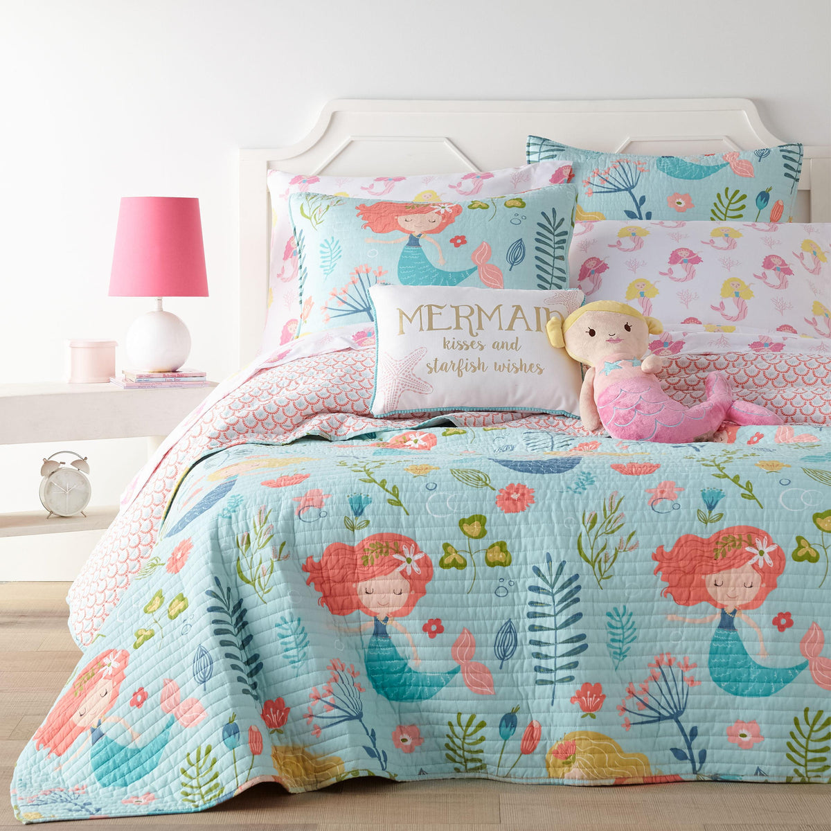 Levtex Home - Andrina Quilt Set -Twin Quilt + One Standard Pillow Sham - Mermaids in Pink, Peach, Turquoise, Yellow and Green - Quilt Size (68x86in) and Pillow Sham Size (26x20in)- Reversible - Cotton