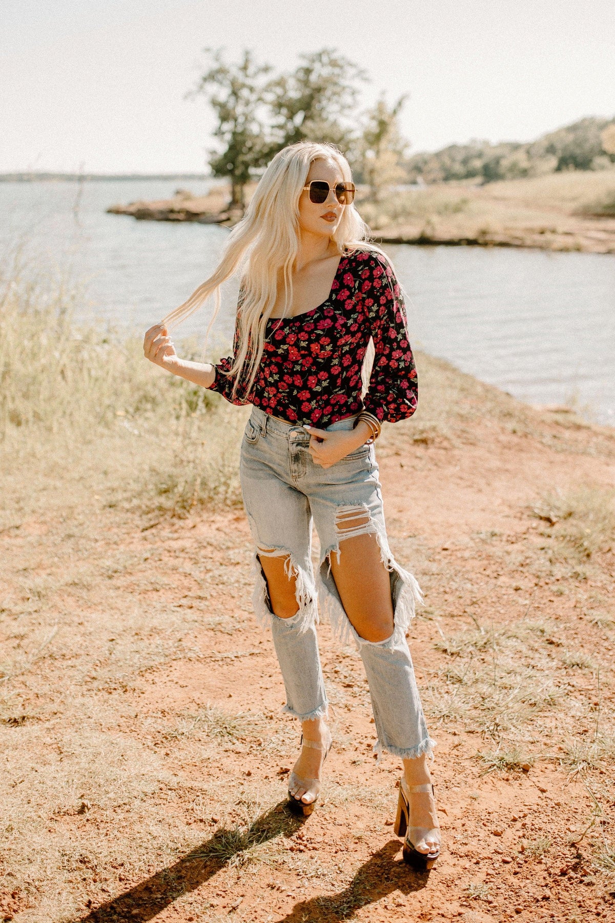 floral black &amp; magenta top