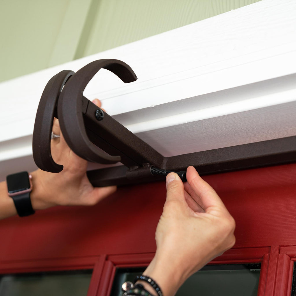 Adjustable Christmas Garland Hanger for Double Door Frames