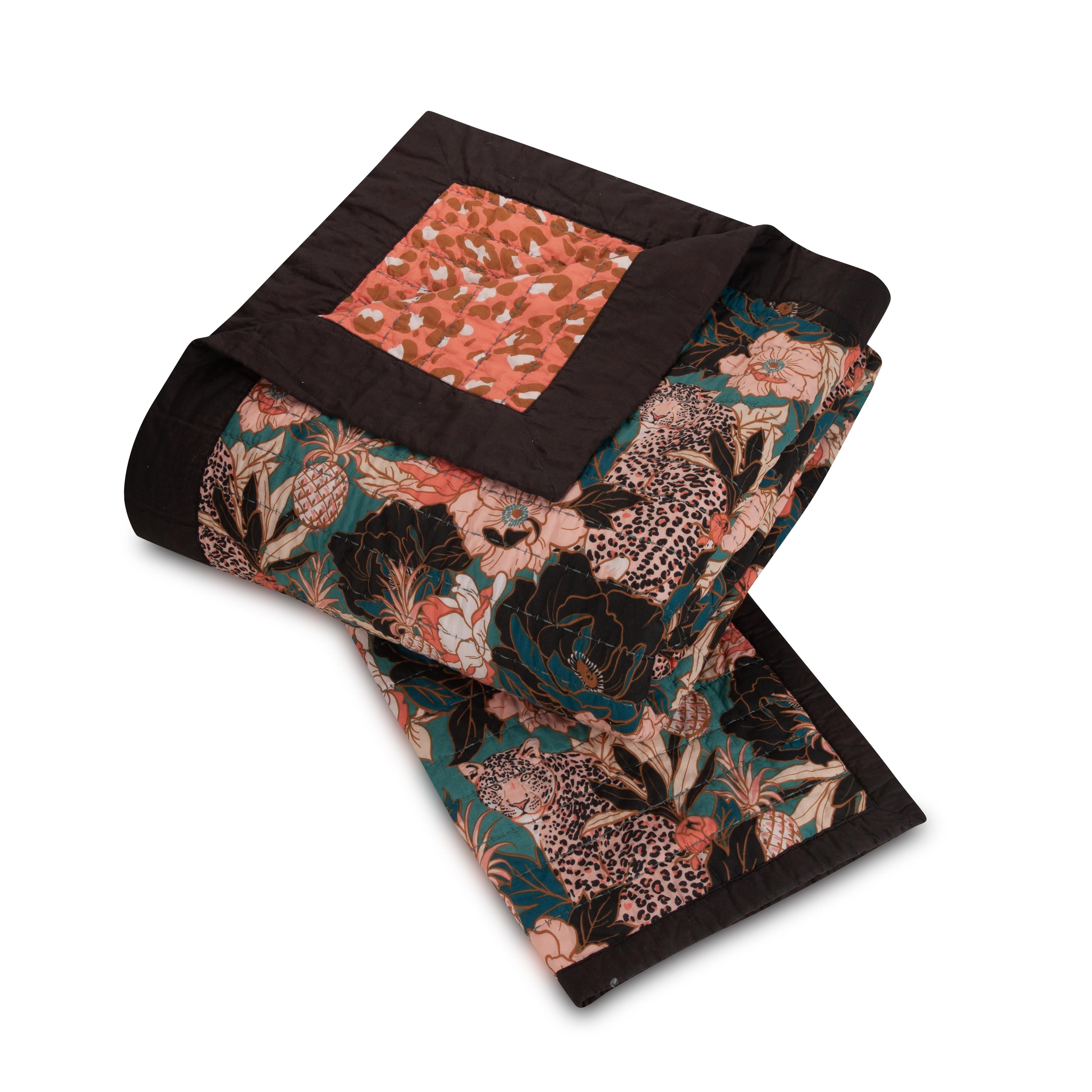 Makers Collective Tropical Leopard Hero Cotton 3-Piece Quilt Sets, King, Green