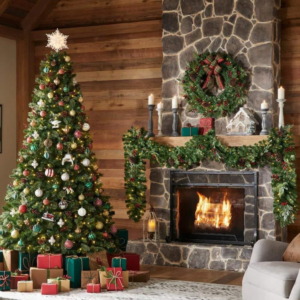 7.5 ft. Westwood Fir Christmas Tree