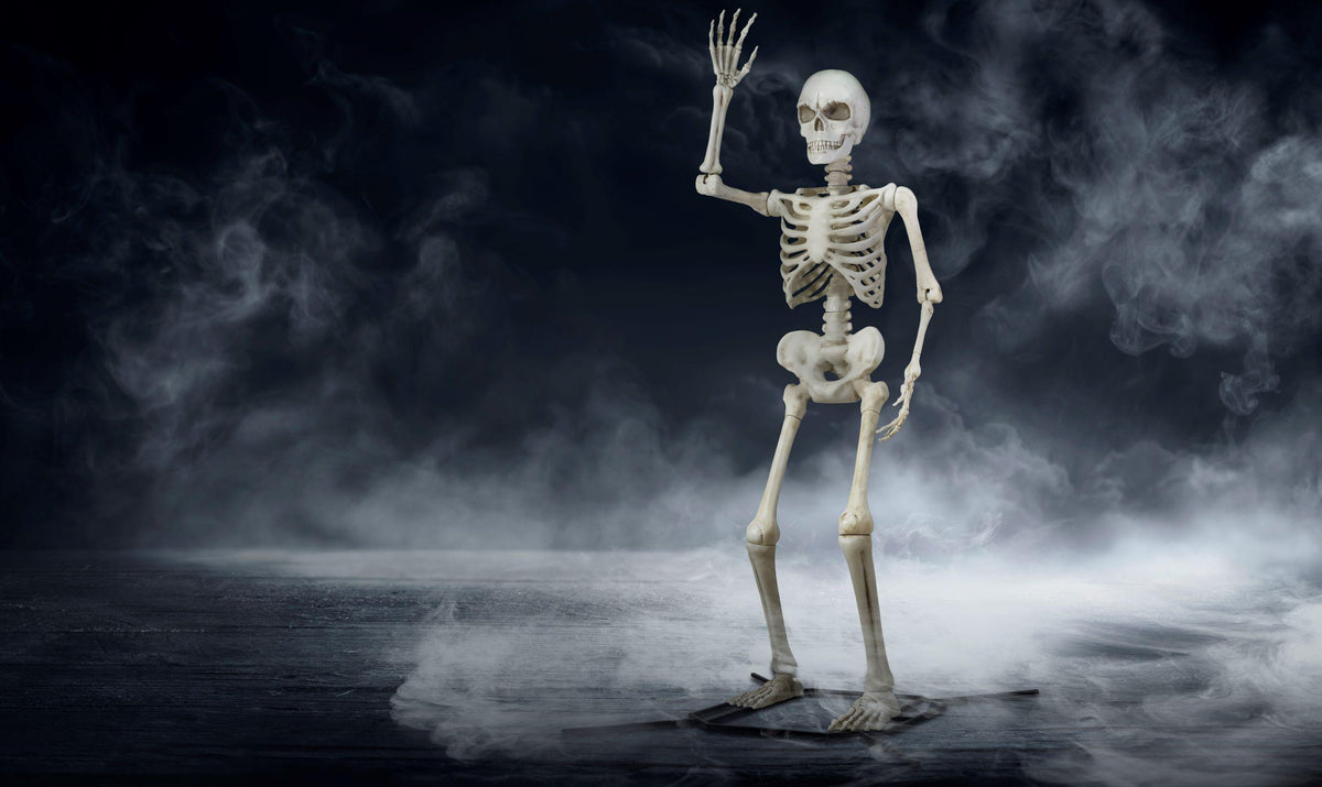 Way To Celebrate 10ft Giant Poseable Skeleton, Outdoor Halloween Decoration