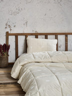 SUSSEXHOME Reversible Comforter Set, Wool-Filled Down Alternative Comforter, Hypoallergenic, Made From Sheep Wool, White Sheets Queen Soft, Breathable and Washable, Queen Size, Soft Bedspread