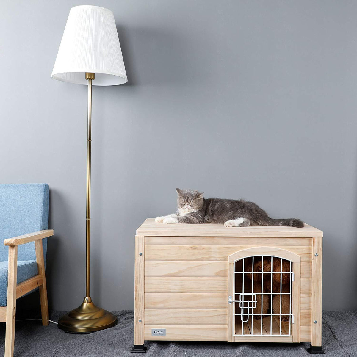 Petsfit 31" Lx20 Wx20 H Indoor Wooden Pet House with Wire Door