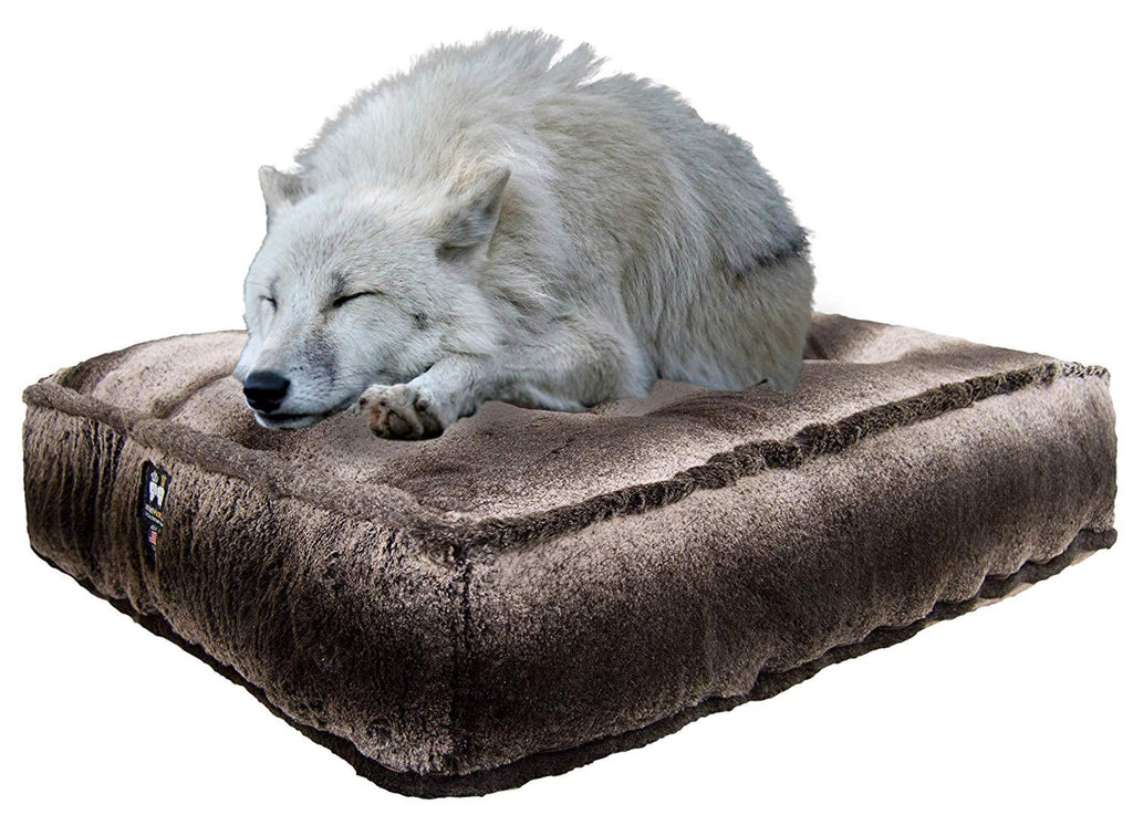 Bessie and Barnie Frosted Glacier Luxury Extra Plush  Fur Rectangle Pet/Dog Bed (Multiple Sizes)
