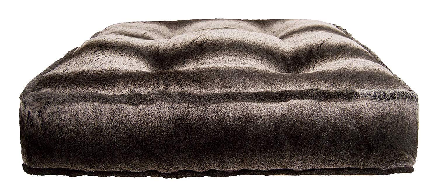 Bessie and Barnie Frosted Glacier Luxury Extra Plush  Fur Rectangle Pet/Dog Bed (Multiple Sizes)