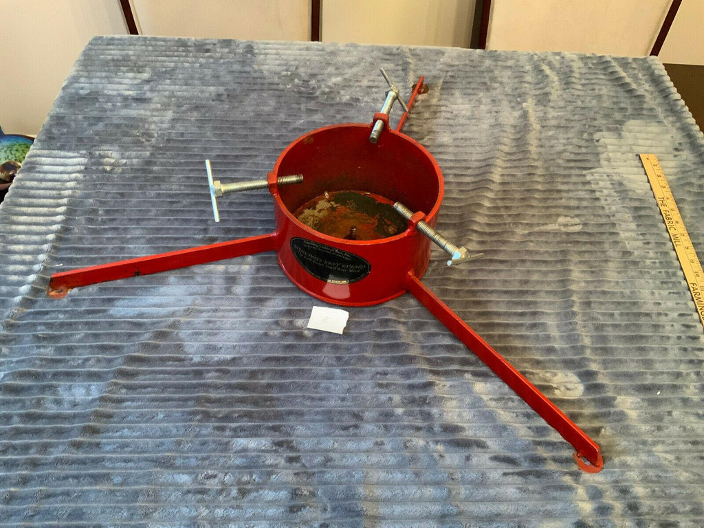 8" Bowling's Last Stand Christmas Tree Stand holds 9' tree