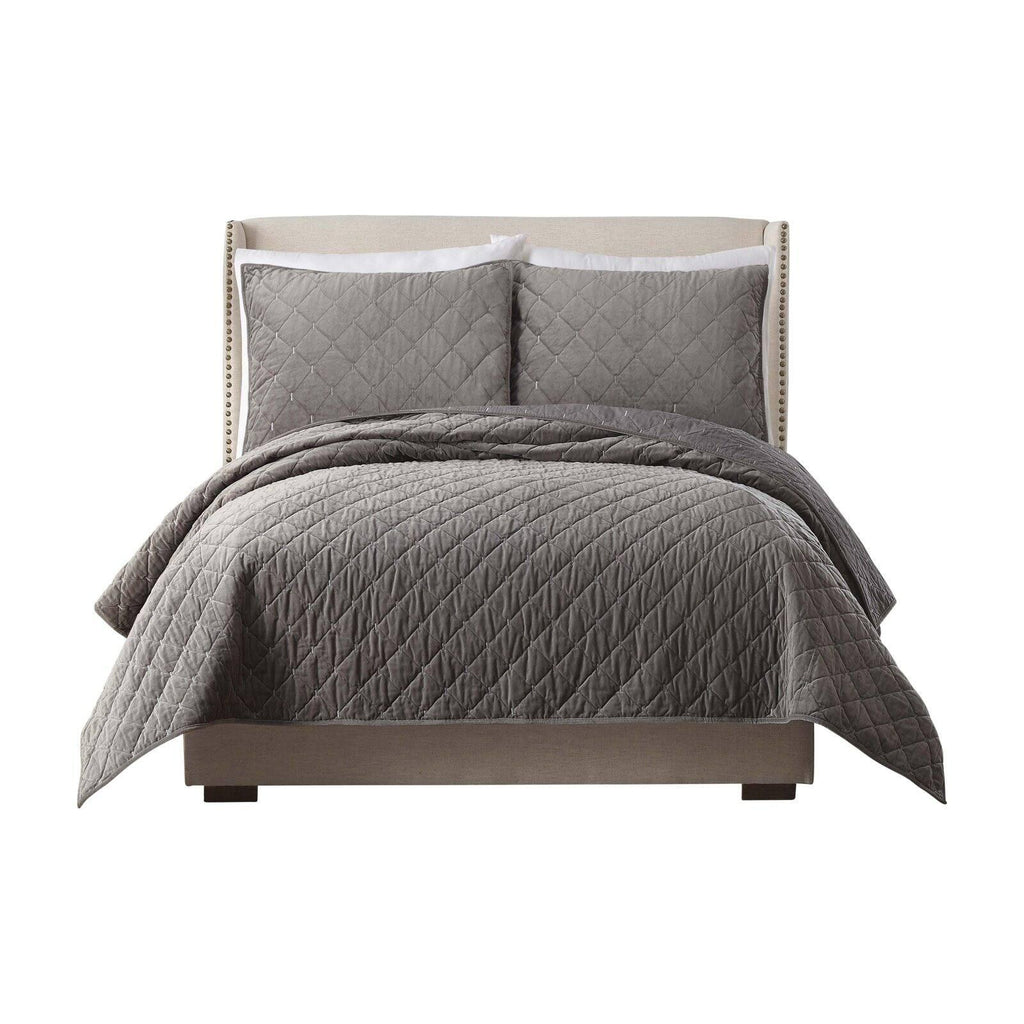 Ayesha Curry Cotton Velvet Quilt, Full/Queen, Grey