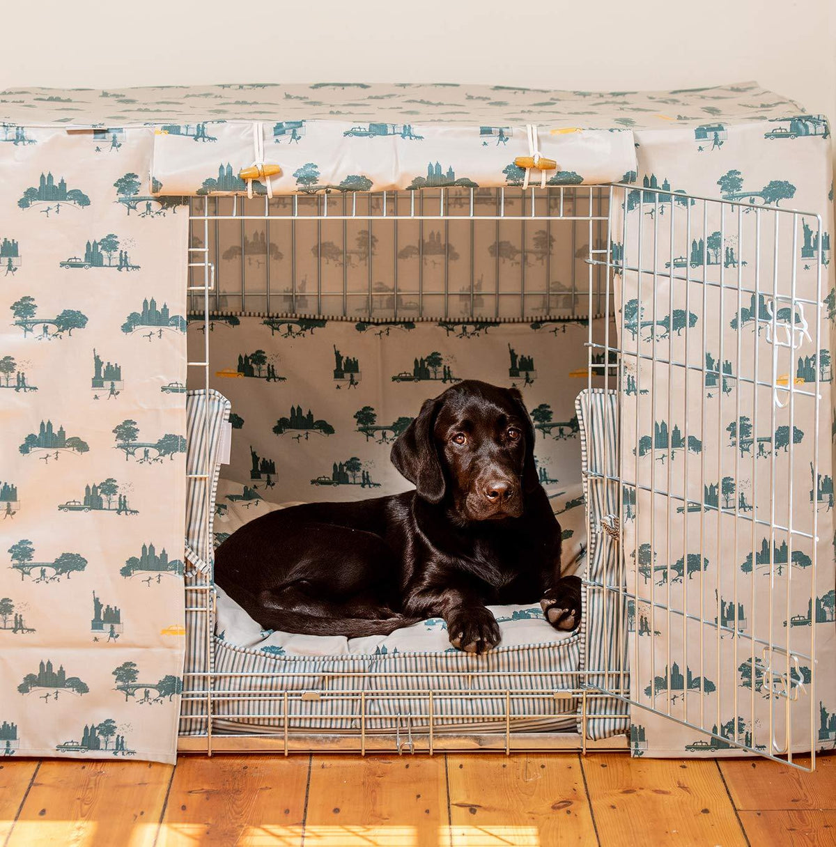 Lords &amp; Labradors Central Park Oilcloth Dog Crate Cover to fit Midwest iCrate and Similar Sized Dog Cages