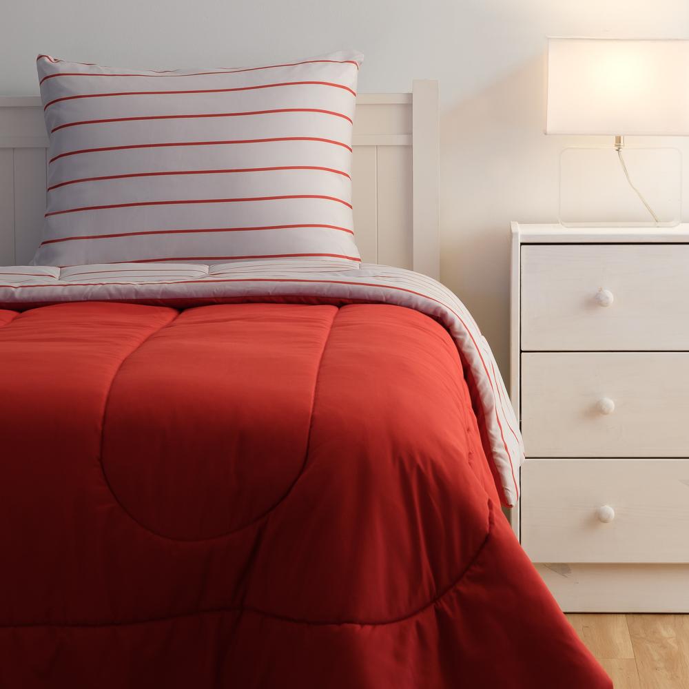 Dawn ColleTraveler Bundle in Red &amp; Stripe, 13-Piece Dorm Room Set, Twin XL Bedding, Cotton Towels &amp; StoraTrunk