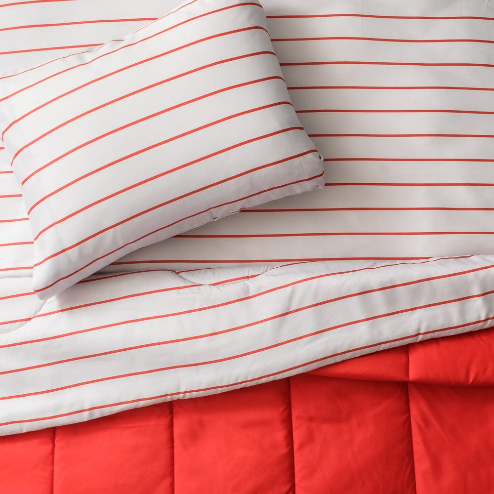 Dawn ColleTraveler Bundle in Red &amp; Stripe, 13-Piece Dorm Room Set, Twin XL Bedding, Cotton Towels &amp; StoraTrunk