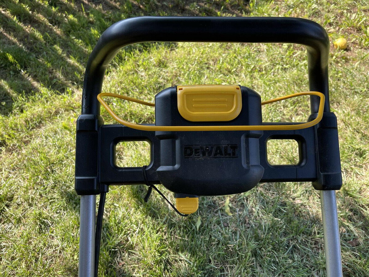 DeWalt DCMW220P2 2x 20V MAX 3-In-1 Cordless Lawn Mower With 2 x 5.0AH Batteries