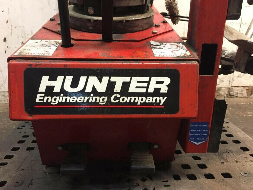 Hunter TC300 Tire Changer