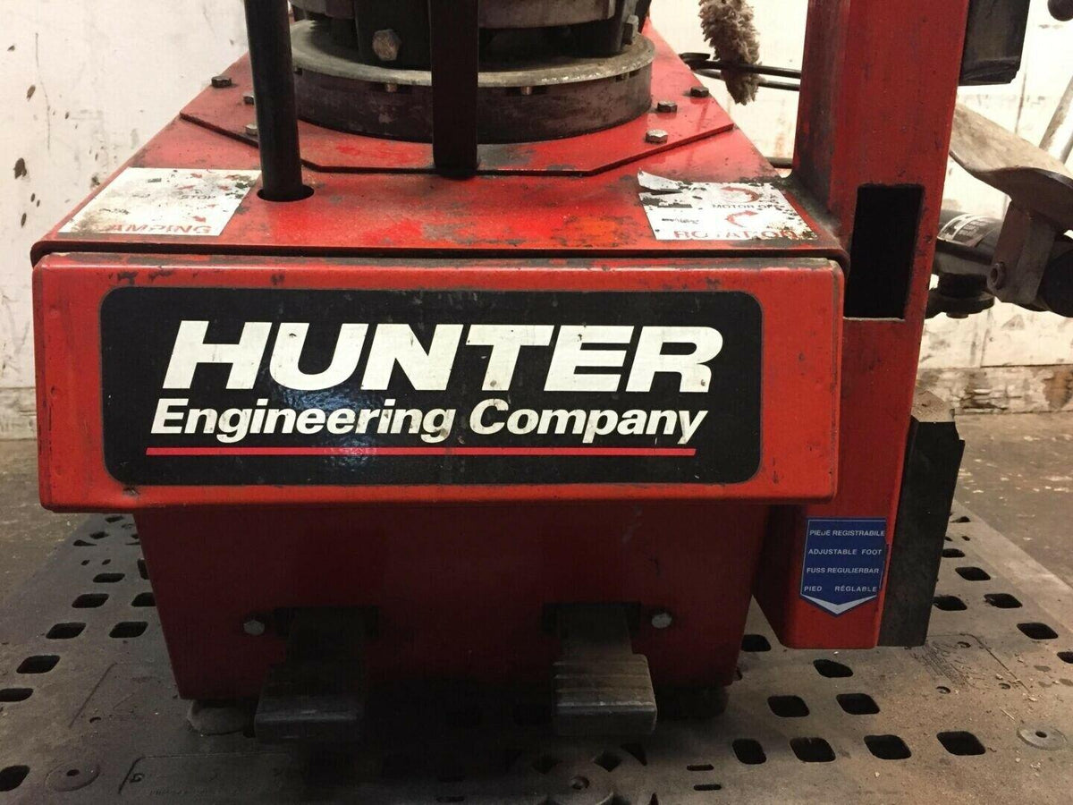Hunter TC300 Tire Changer