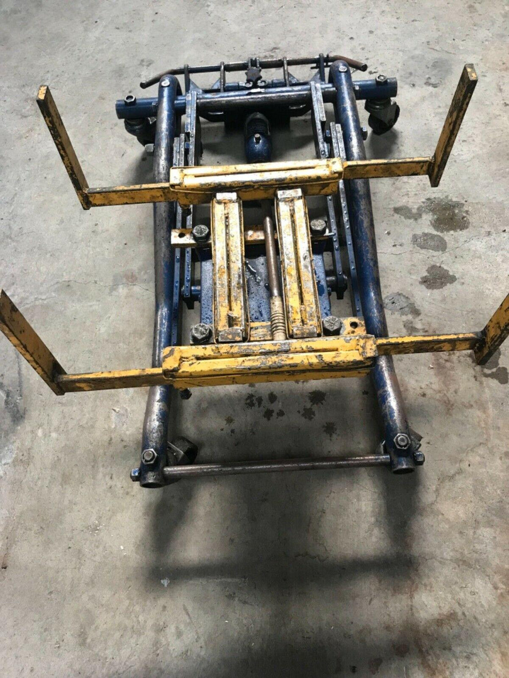 NAPA Heavy Duty Transmission Jack
