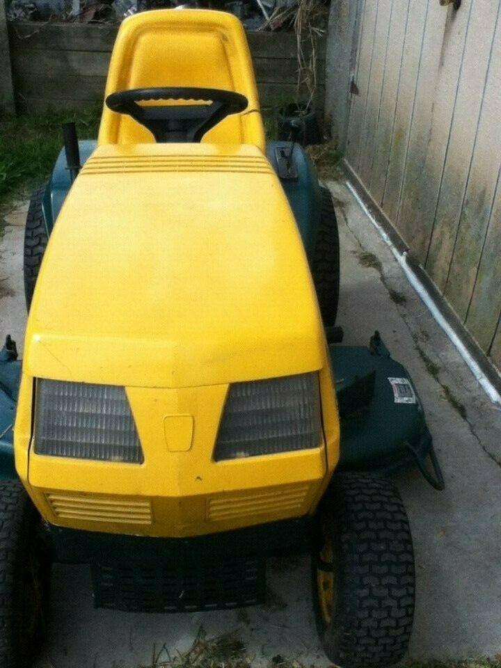 LAWN GARDEN TRACTOR RIDING MOWER,YARD MAN 22HP50" HYDRO/AUTOMATIC LOCAL PICK UP