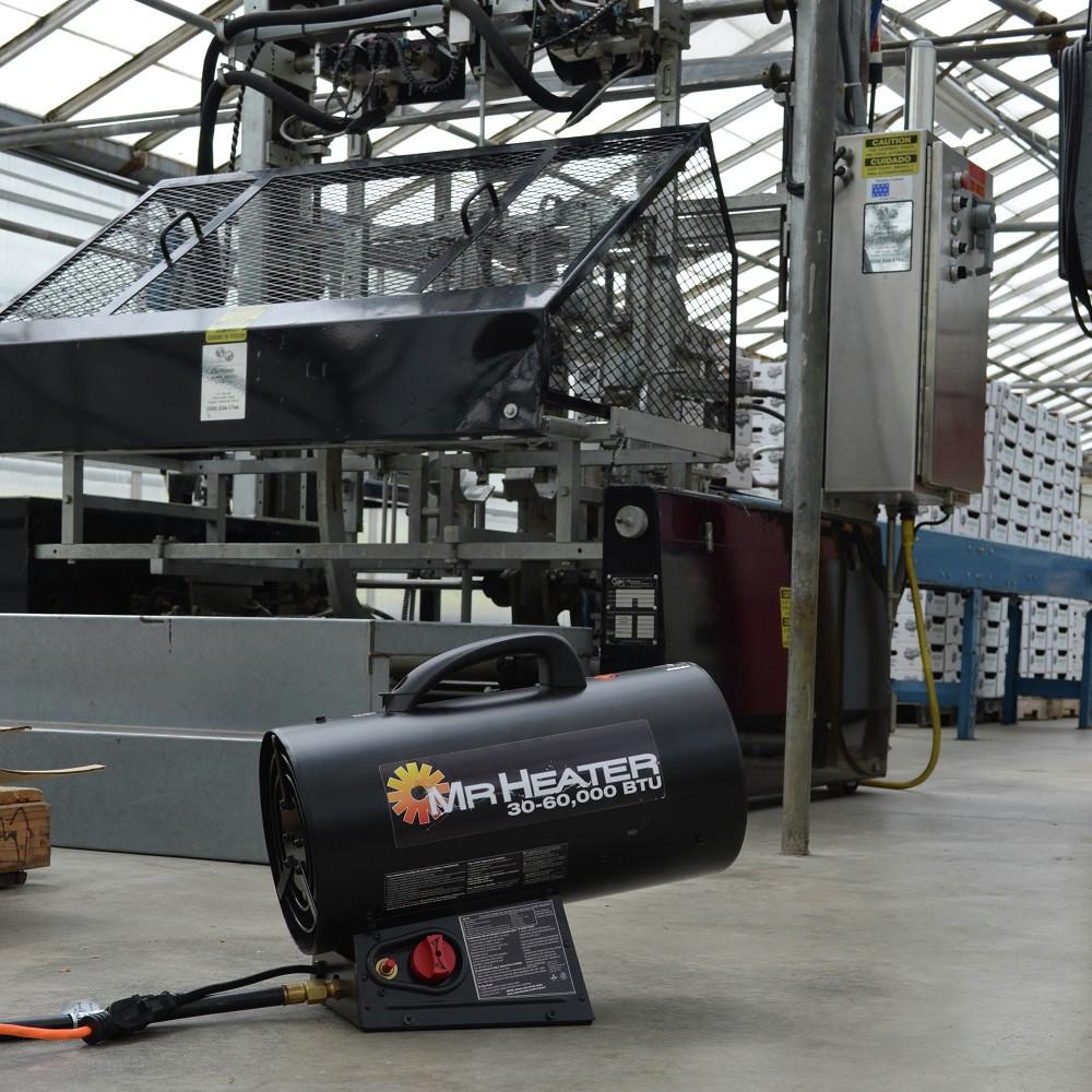Mr. Heater MH60QFAV Portable Outdoor 60,000 BTU Forced Air Propane Shop Heater