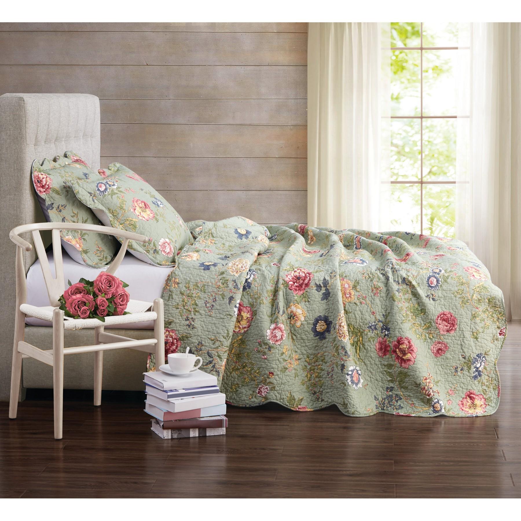 Edens Garden Quilt Set