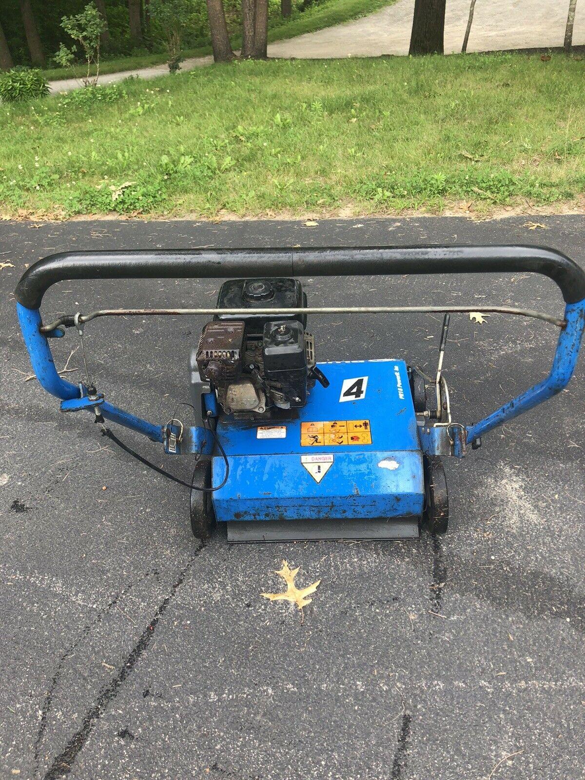 Blue Bird Dethatcher