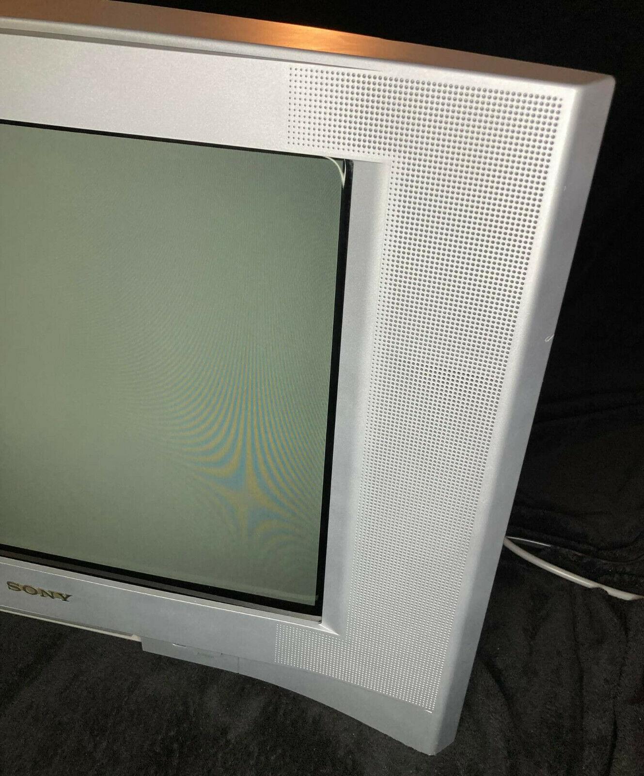 sony  trinitron *read kv-20fs120 20 wega composite flat crt retro gaming tv