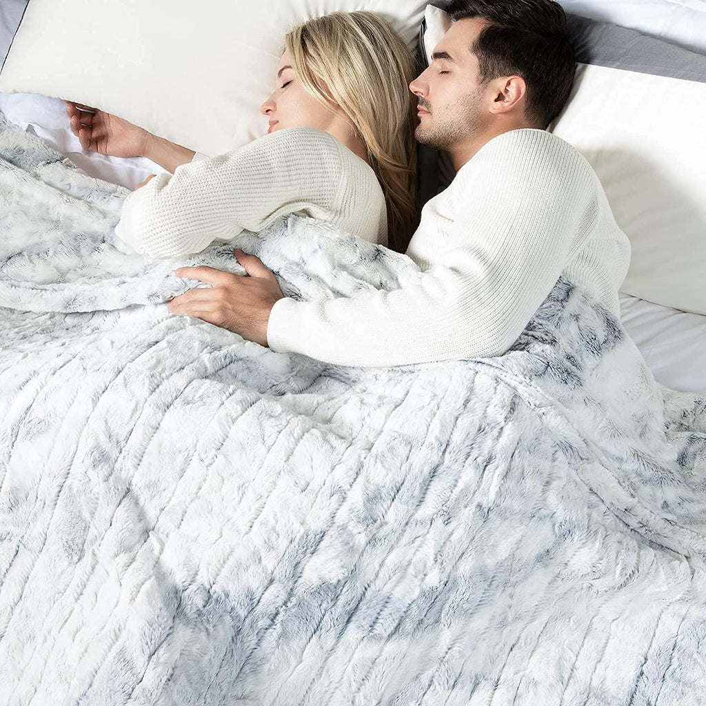 [5 Year Warranty] WOOMER Electric Heated Throw Blanket, Soft Faux Fur Fast Heating Blanket