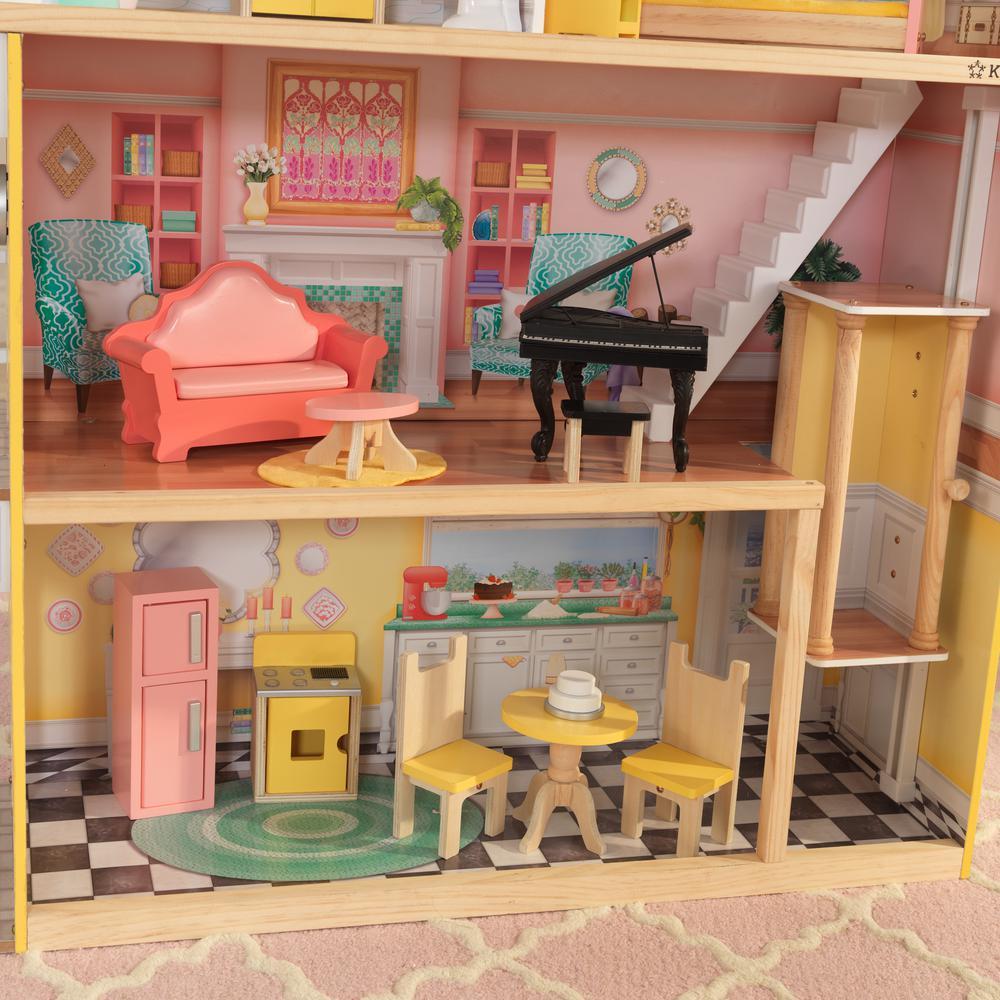 Lola Mansion