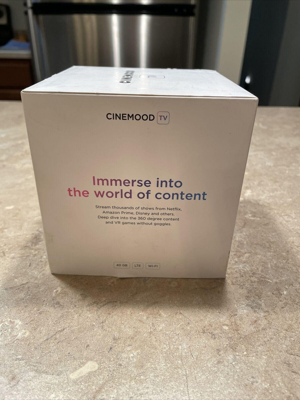 cinemood tv - first lte portable projector with sim card slot