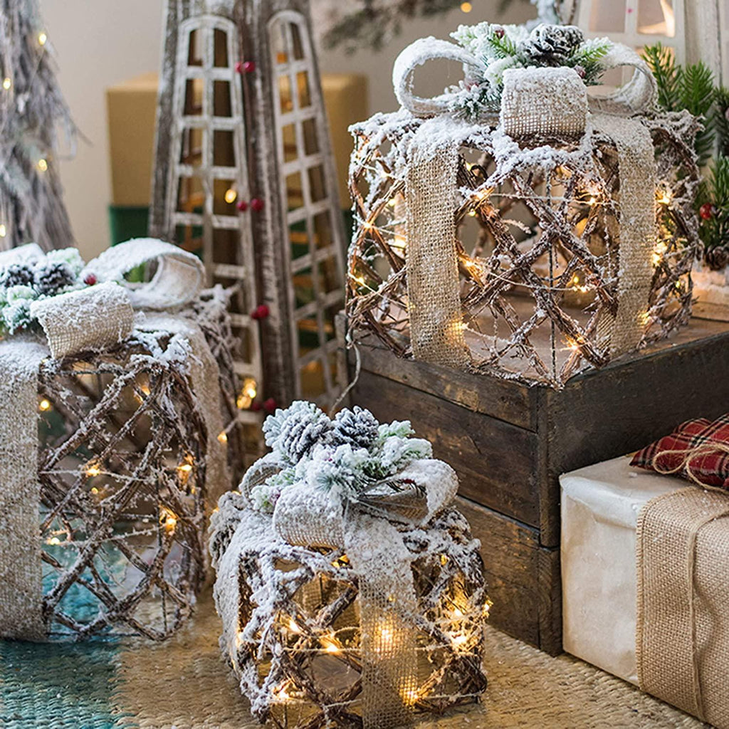XXJF 3pc Lighted Tinsel Boxes Presents Christmas Outdoor Decor for Christmas Weddings Party Yard Home Holiday Art Decorations (White and Silver)