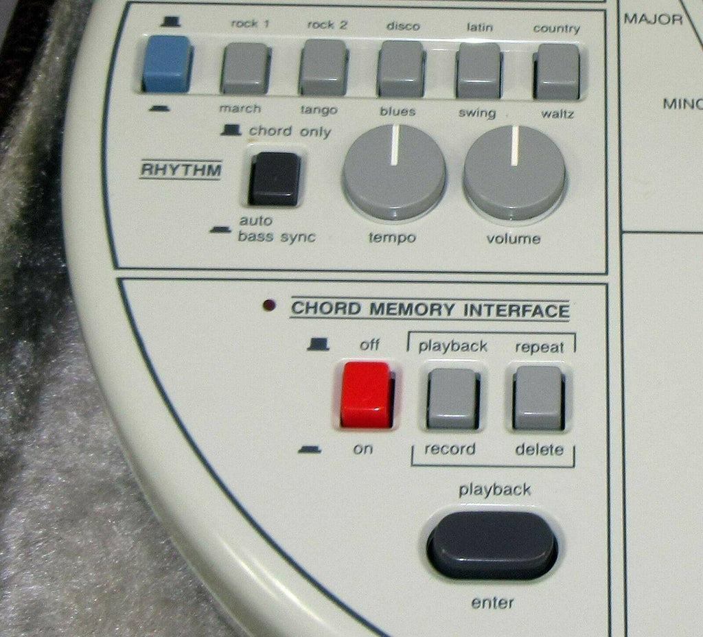 Suzuki Omnichord OM-84 System Two w/ Hard Case Power Supply Manual TESTED! WORKS NO250125