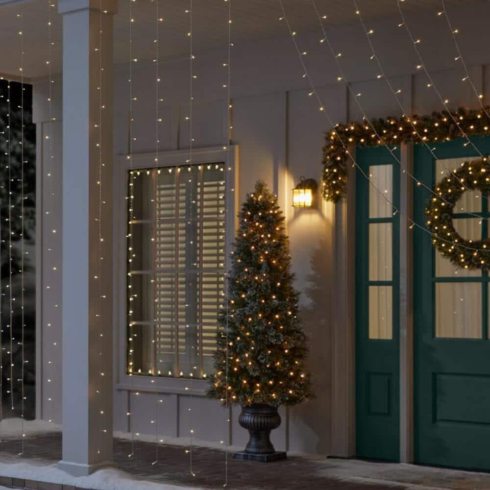 6 ft Sparkling Amelia Potted Christmas Tree