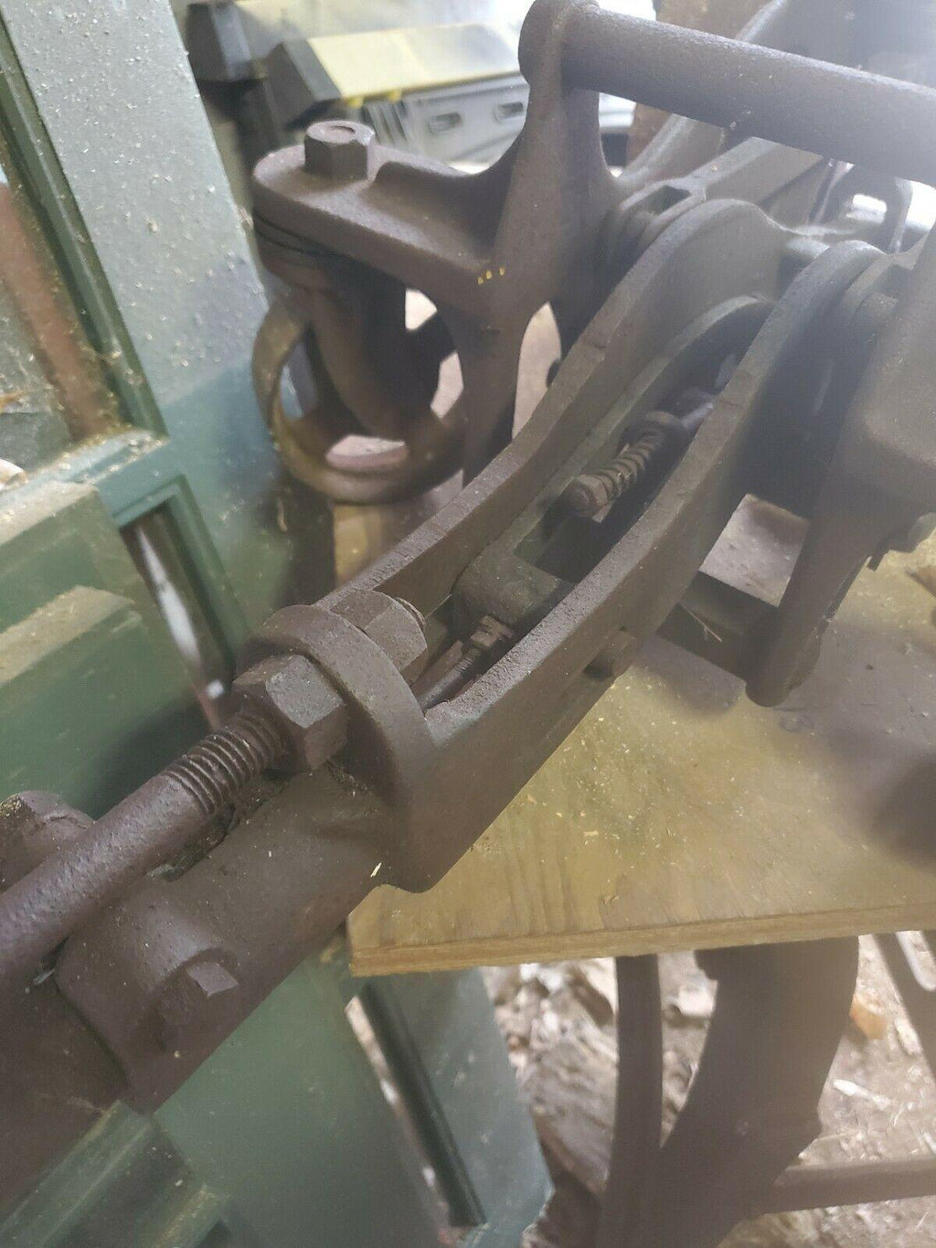 National standard mechanical floor jack 1920s