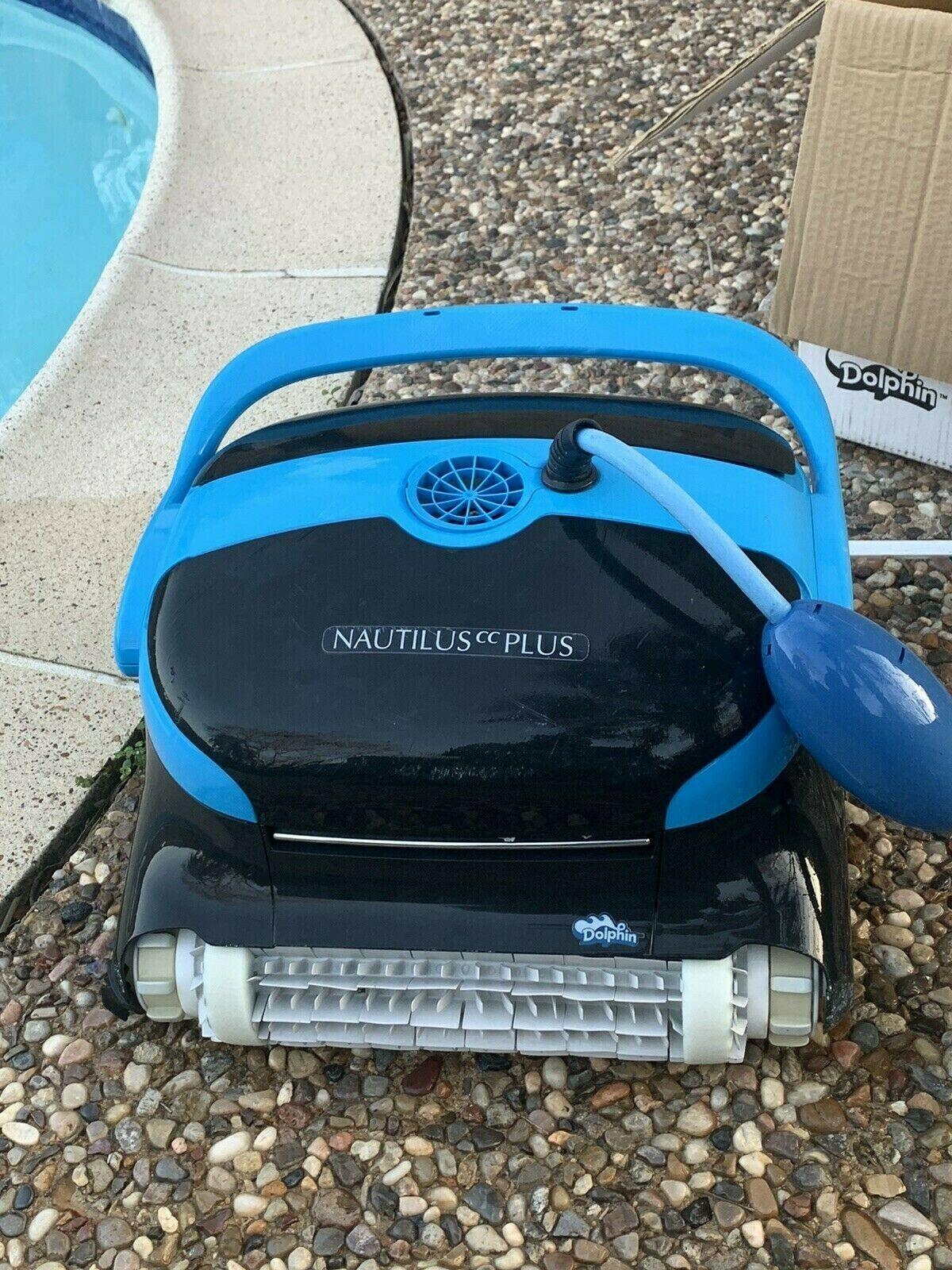dolphin nautilus cc plus swimming pool inground robotic pool cleaner 99996403-pc
