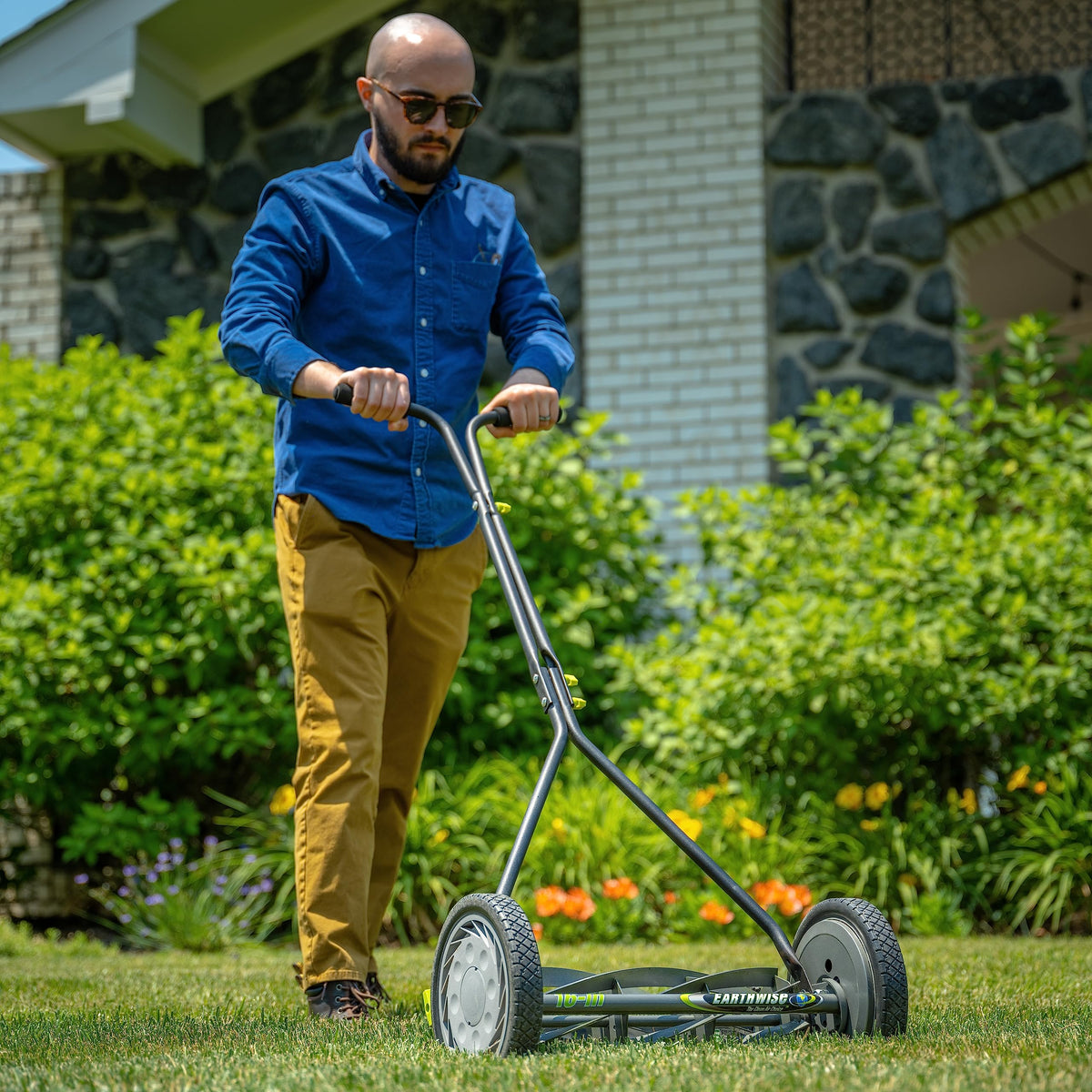 1715-16EW 16-Inch 7-Blade Push Reel Lawn Mower, Grey