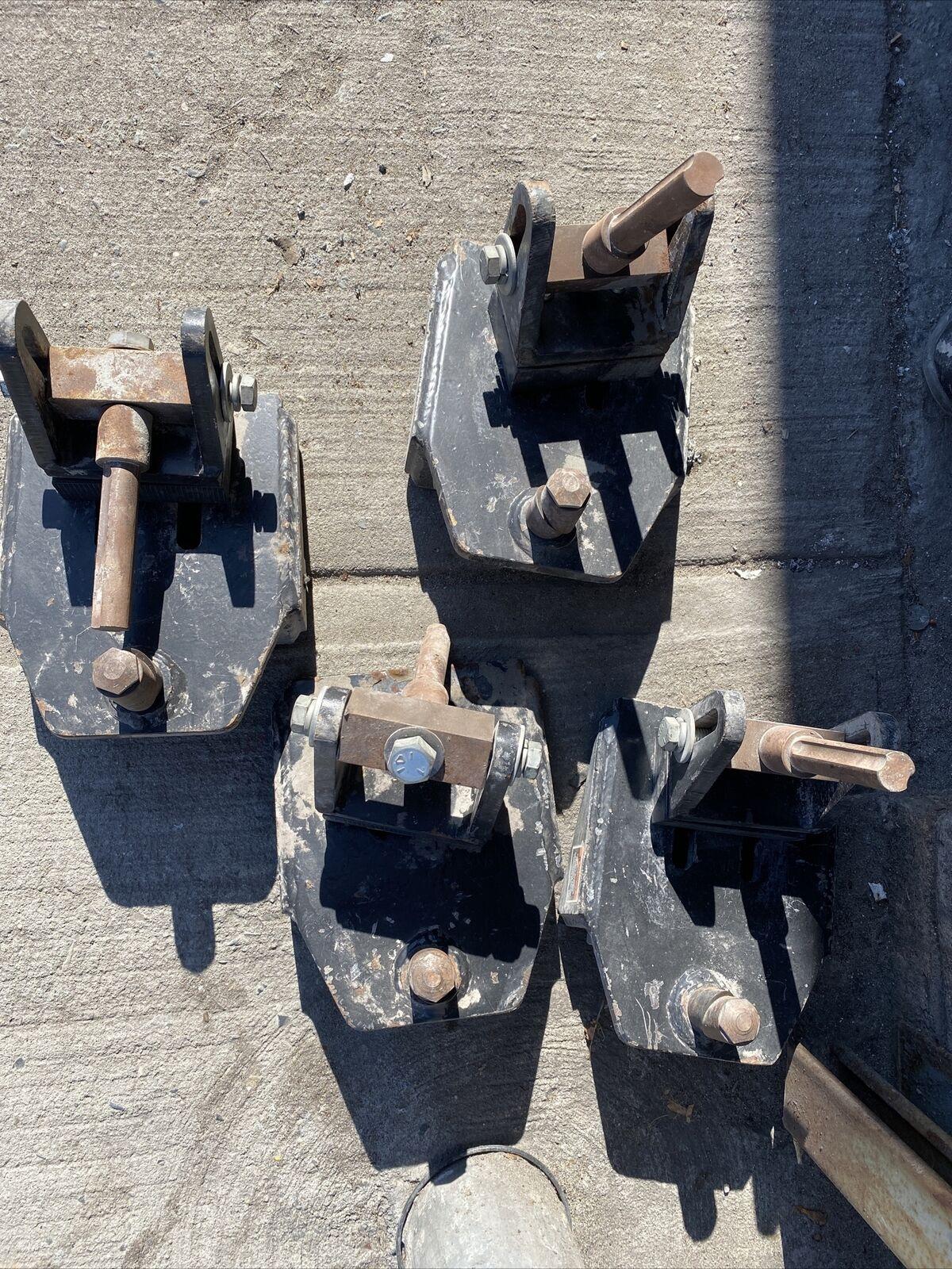 Used Blackhawk Mercedes frame pulling clamps. 4 Avail