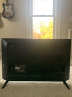 visio tv 27” 1080p 60fps (d32f-e1) (great condition)