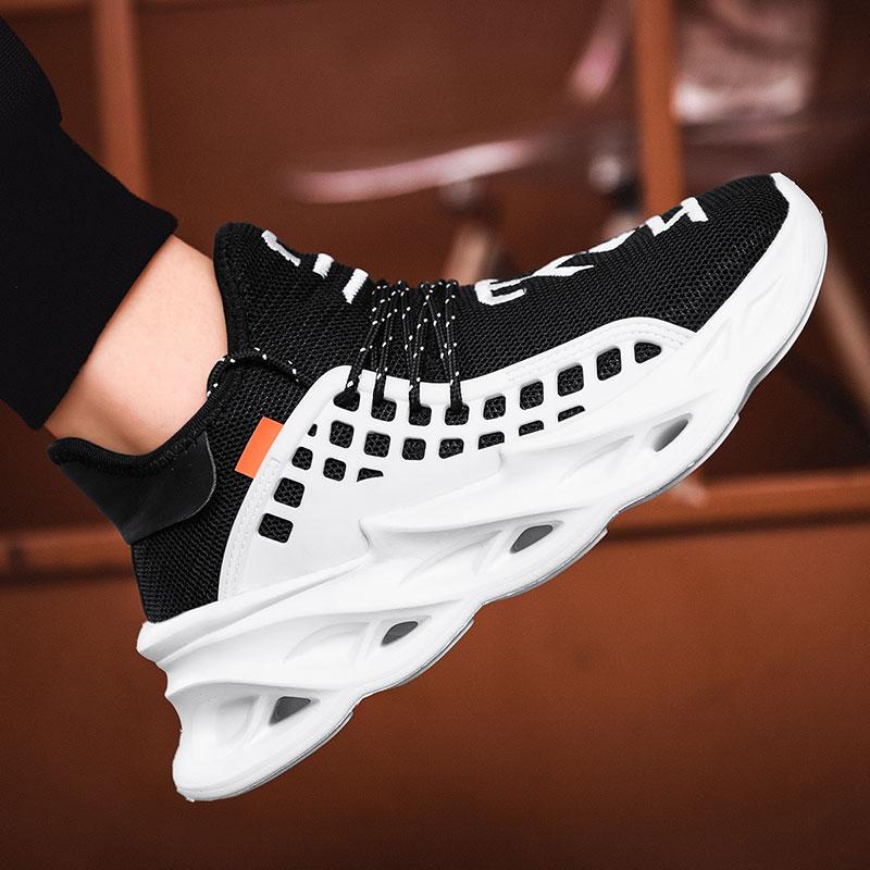 Men's Casual Flyknit Sneaker