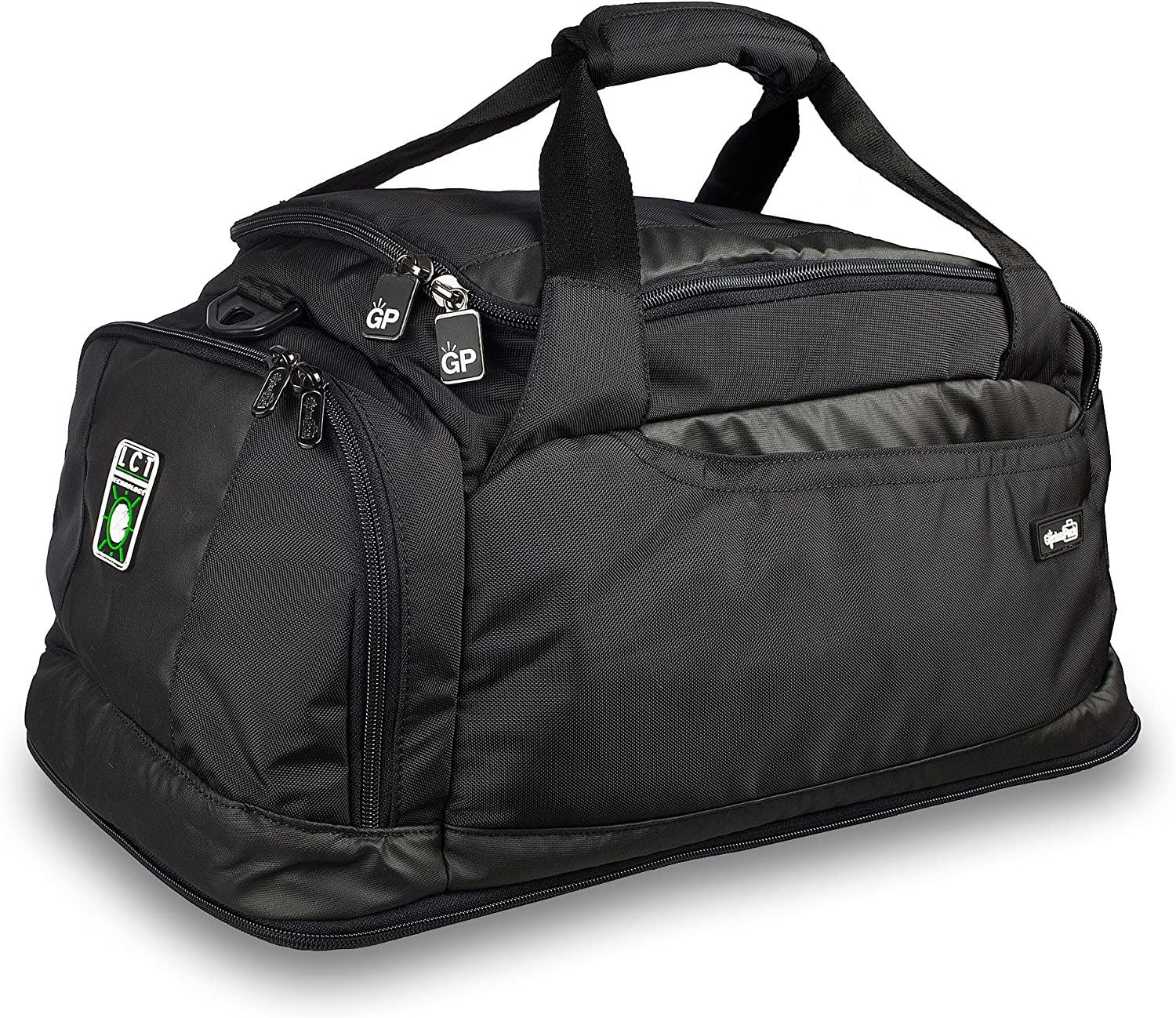 20" Carry On Duffle Bag w/Integrated Garment Suiter