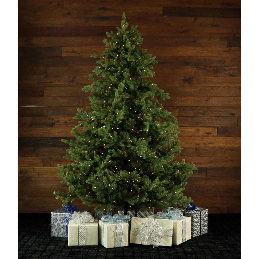 9 ft. Pre-lit LED Foxtail Pine Artificial Christmas Tree with 1250 Clear String Lights