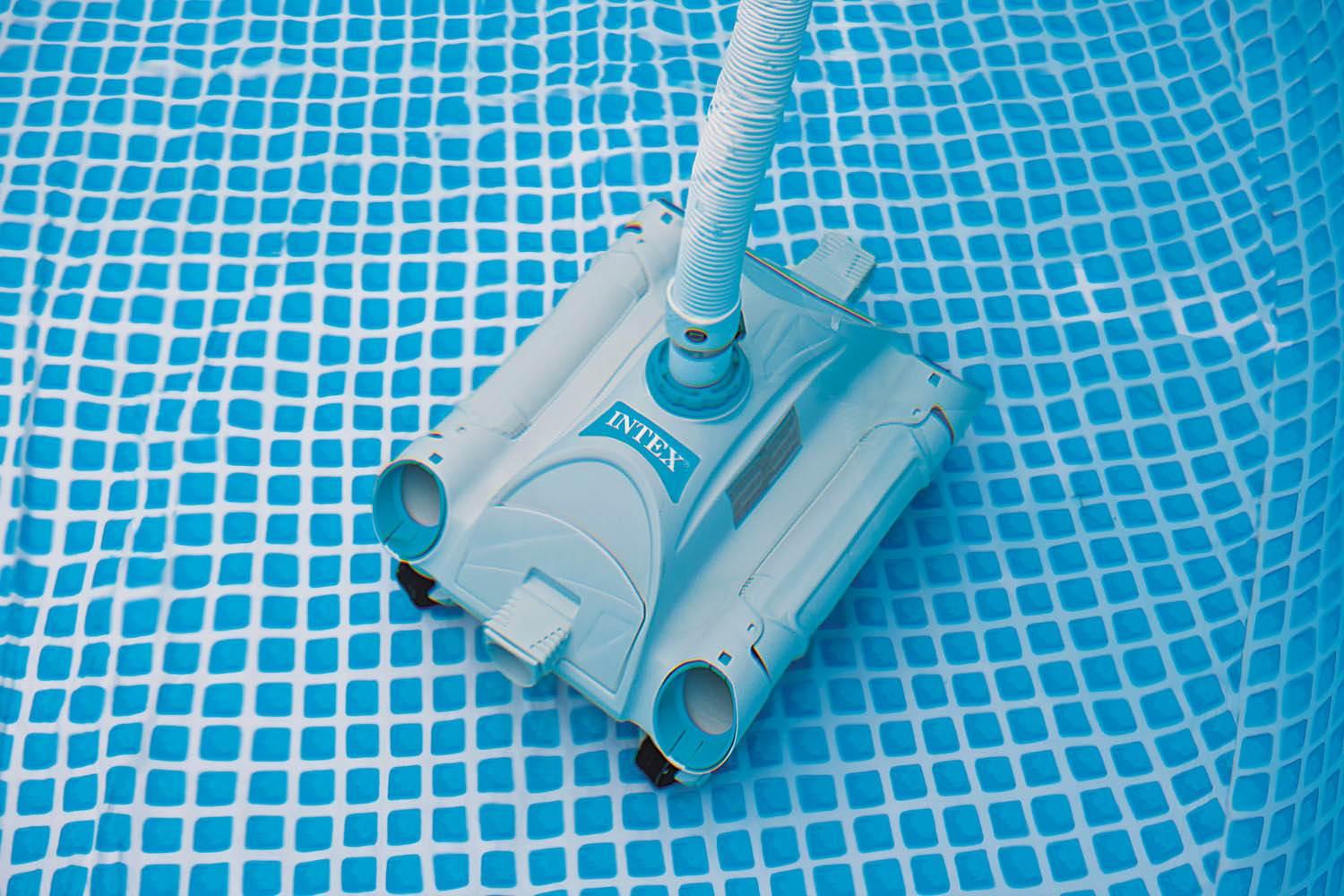 intex automatic above ground pool vacuum for pumps 1,600-3,500 gph (2 pack)