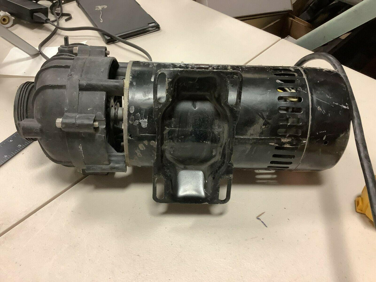 balboa 1.5 hp dura-jet cascade spa pump 230v 2-speed djayfa-01a3 *dented*