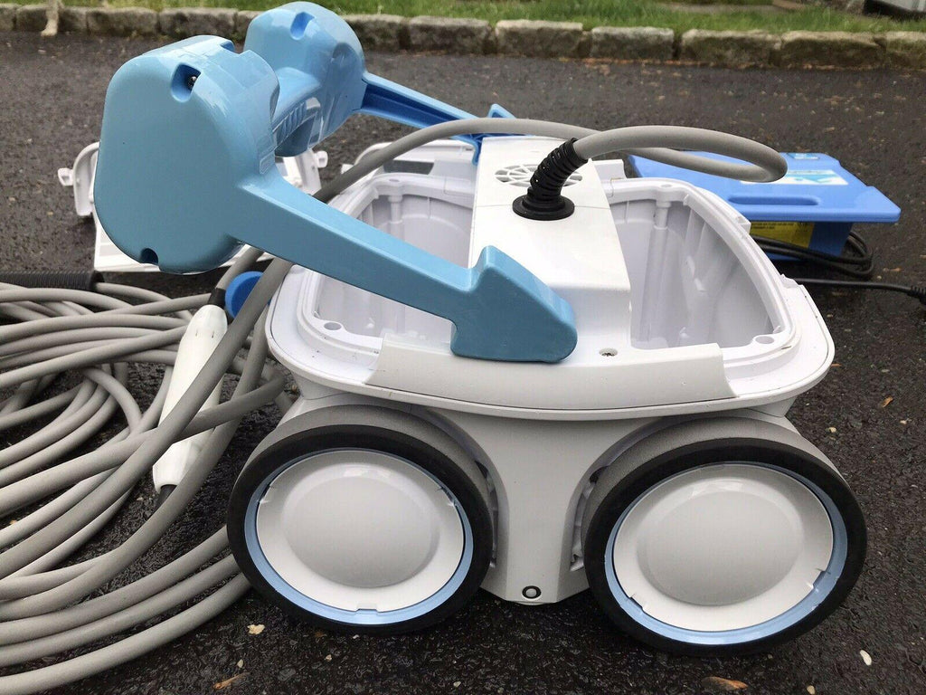 aquabot breeze 4wd robotic pool cleaner inground