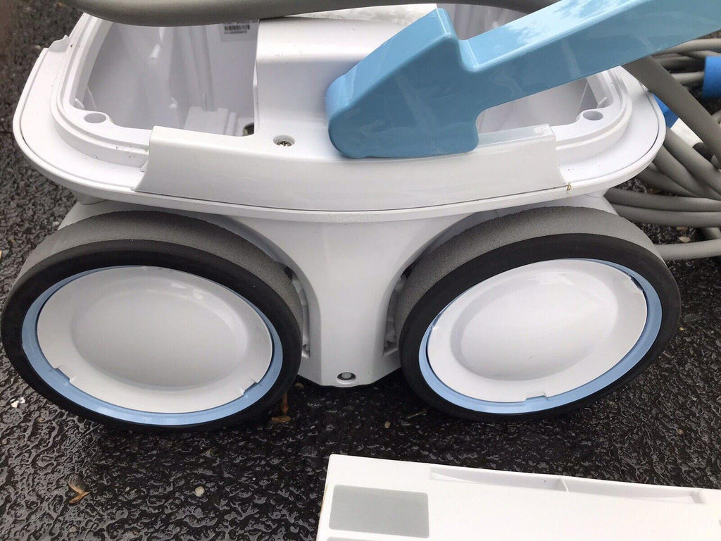 aquabot breeze 4wd robotic pool cleaner inground