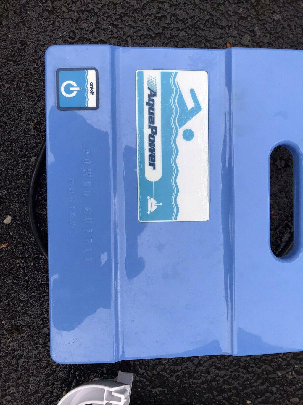 aquabot breeze 4wd robotic pool cleaner inground