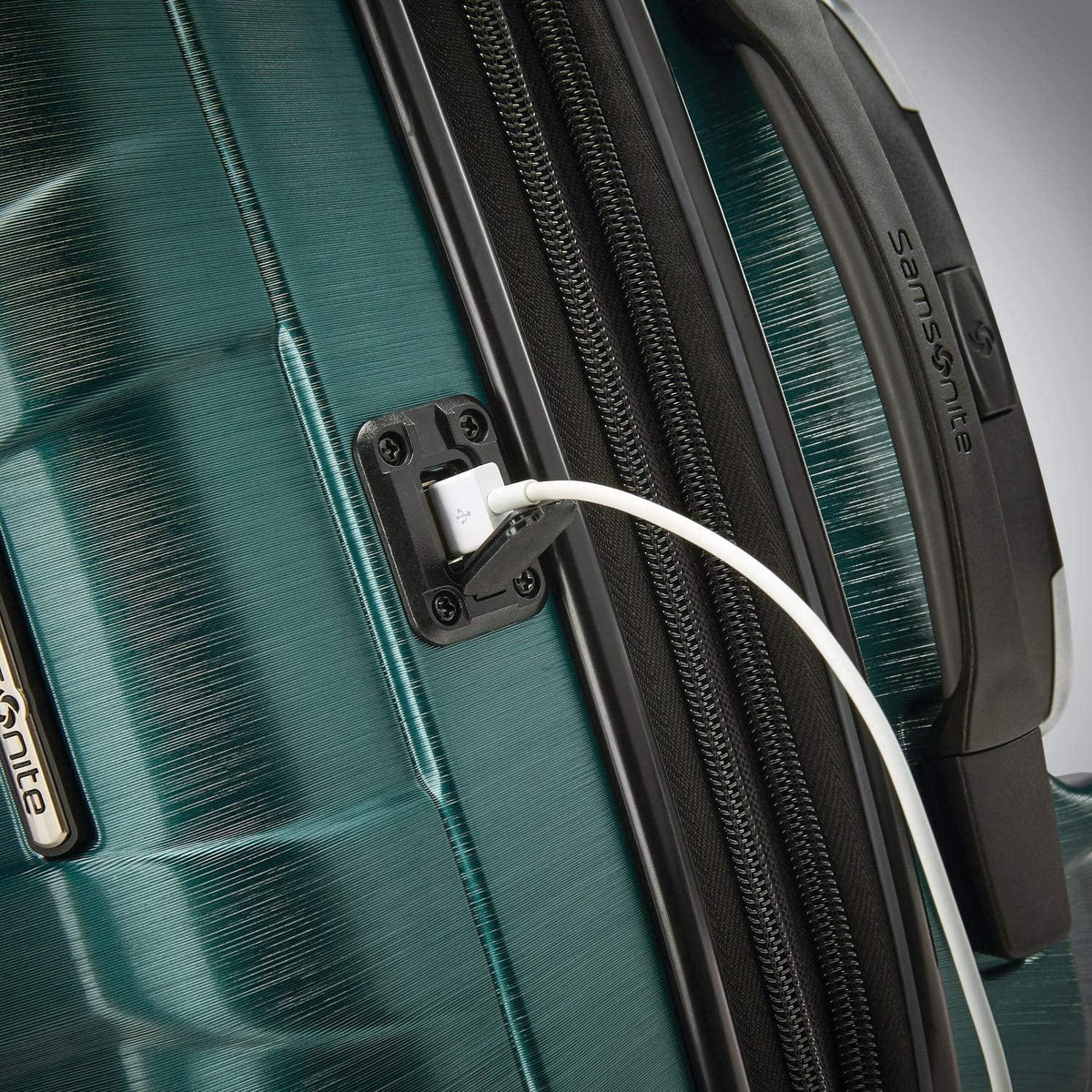 Centric 2 Hardside Expandable Luggage with Spinner Wheels, Emerald Green, Carry-On 20-Inch
