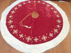 SUDHA PENNATHUR LARRED VELVET GOLD &amp; WHITE BEADED TRIM TREE SKIRT, PRE-OWNED