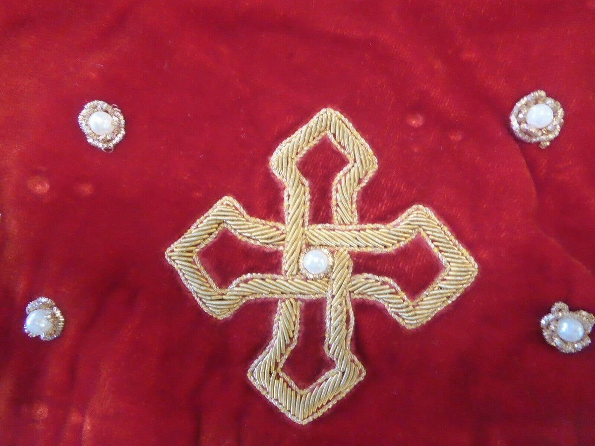 SUDHA PENNATHUR LARRED VELVET GOLD &amp; WHITE BEADED TRIM TREE SKIRT, PRE-OWNED